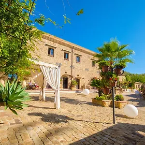 agriturismo-vecchia-masseria.sicilyhotelsitaly.net/